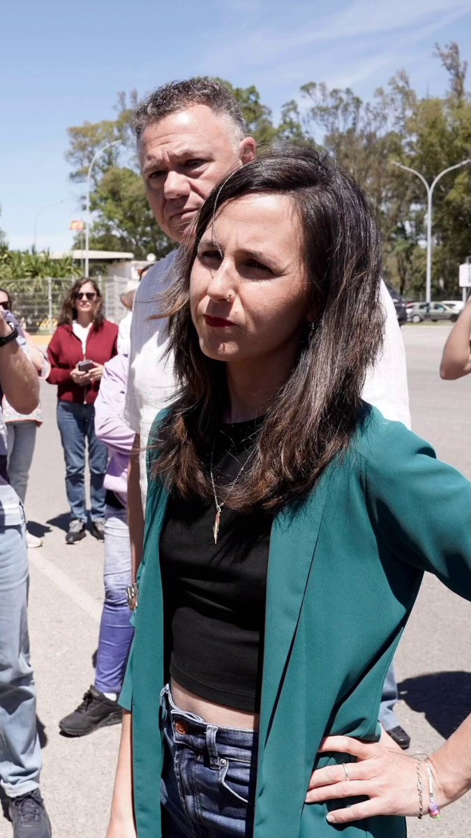 - Yo soy diputada, así que entro donde me da la gana.