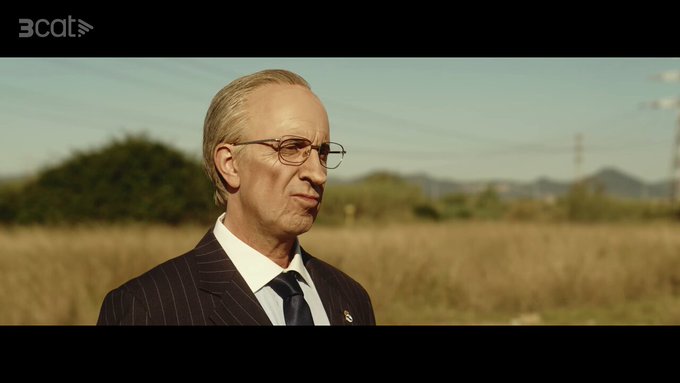 Florentino se encuentra con Arboleda en un descampado.