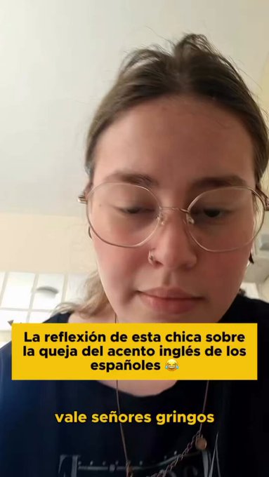 Menos quejas con el acento inglés de los españoles.