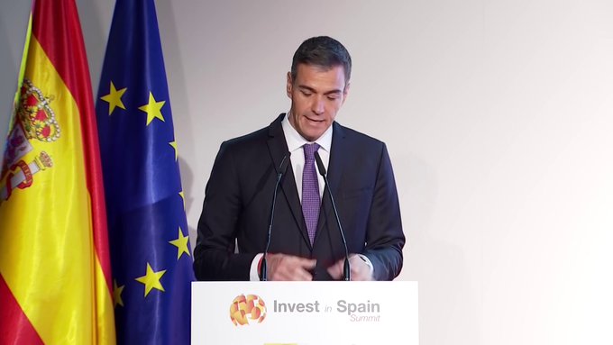 Ojalá Pedro Sánchez pudiera hablar con nuestro presidente del gobierno sobre el tema y así convencerle de hacer algo.