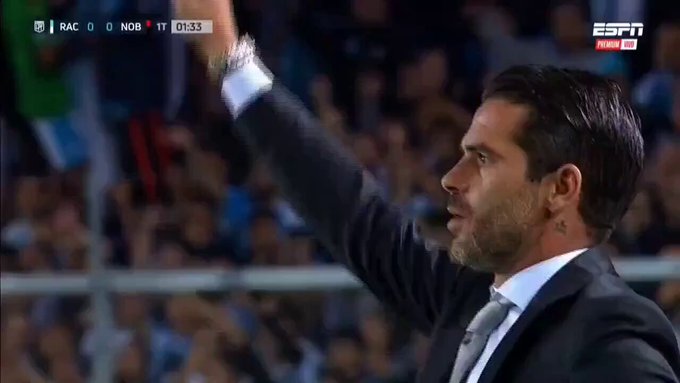 *procedo a aparcar mi coche en el mayor hueco jamás visto*