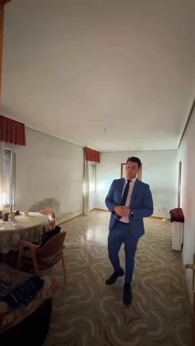 Os prometo que es una inmobiliaria de verdad y no una parodia.