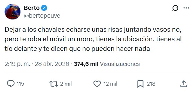 Caballero caballero, esa torre de vasos de plástico excede la longitud reglamentaria según la última ordenanza municipal.