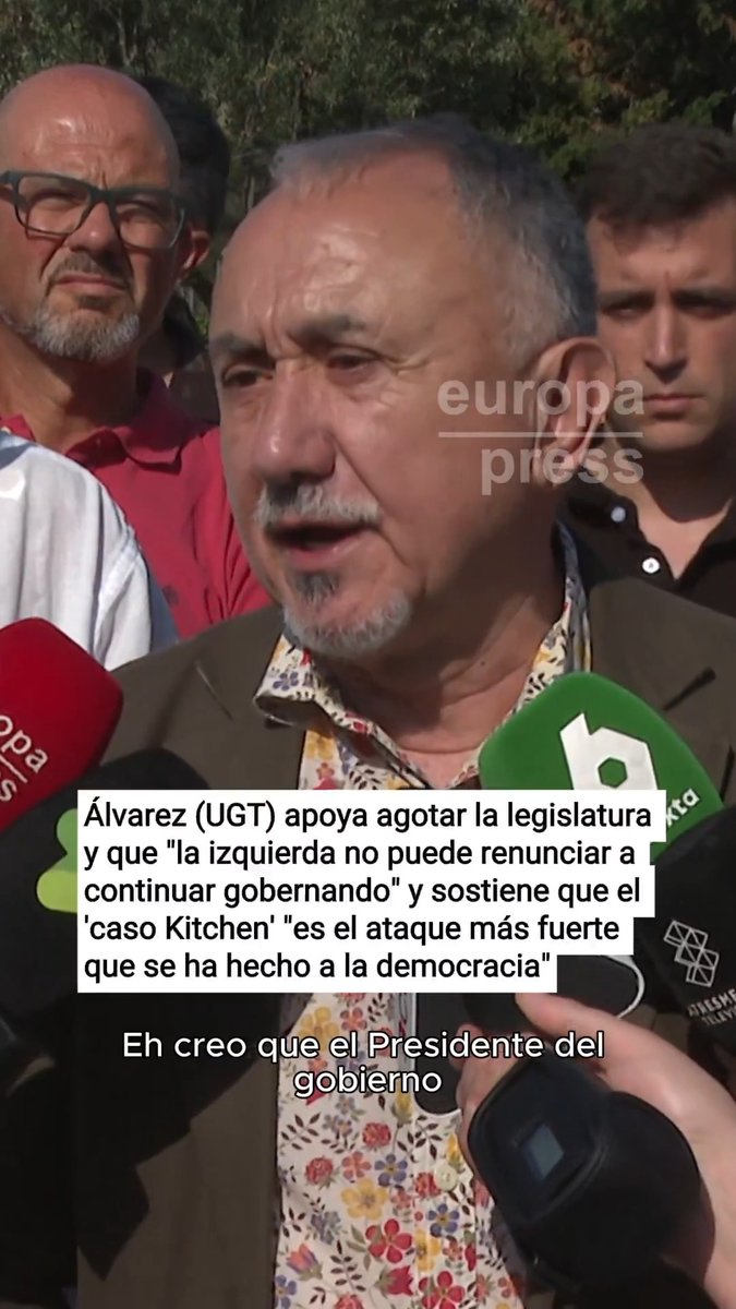 UGT apoya agotar la legislatura y que "la izquierda no puede renunciar a continuar gobernando" y sostiene que el 'caso Kitchen' "es el ataque más fuerte que se ha hecho a la democracia en nuestro país".