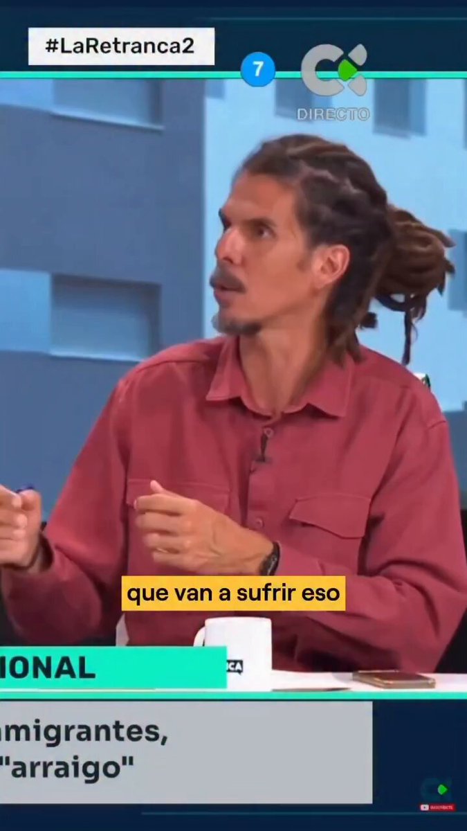 La política española parece una peli de los Monty Python.