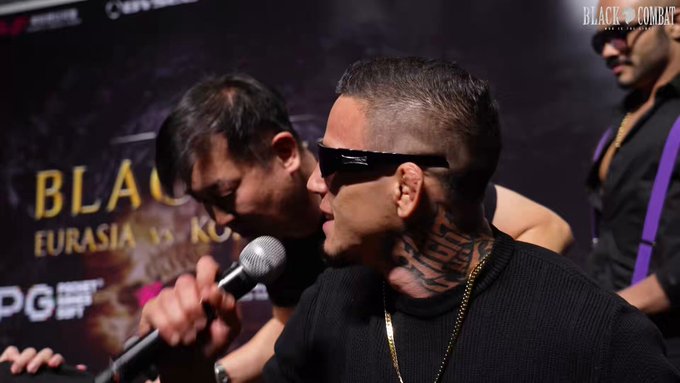 Un luchador brasileño de MMA estaba buscando KARMA y... lo encontró.
