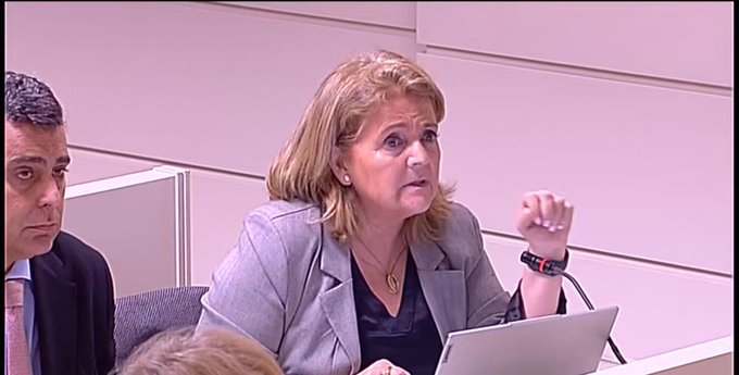 La reacción de víctimas de Adamuz a la respuesta de Óscar Puente: "Al final de la reunión le dijimos (a Óscar Puente), usted debe dimitir. Nos dijo que él no había soldado el raíl. Nos quedamos estupefactos con la respuesta. Estupefactos"
