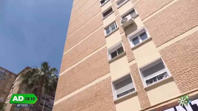 Bares y chiringuitos que tienen que cerrar por falta de personal en Málaga: 1450€ netos por 8 horas diarias con dos días libres a la semana.