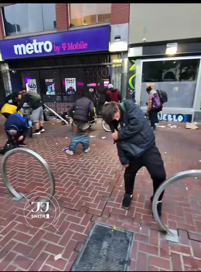 San Francisco (7ª con Market Street).