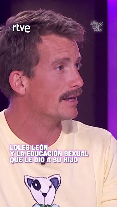 Loles León confiesa que enseñó a su hijo cómo debe darle pIacer a una mujer