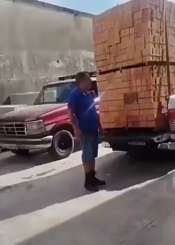 Esto no podía acabar bien en ninguno de los 14.000.605 futuros posibles.
