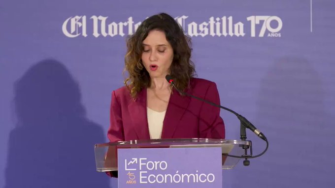 Ayuso al día siguiente de anunciar Sánchez los cinco días de parón: “Aquí lo que sucede es que Sánchez se va a encerrar cinco días para ver cómo triturar a los jueces, oposición y prensa independiente a partir del lunes”.