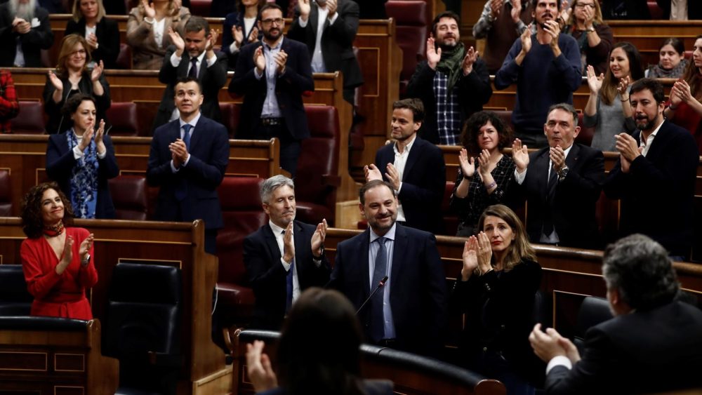 El portavoz de la moción de censura contra la corrupción, condenado a 24 años de prisión por delitos de organización criminal, cohecho, malversación y tráfico de influencias.