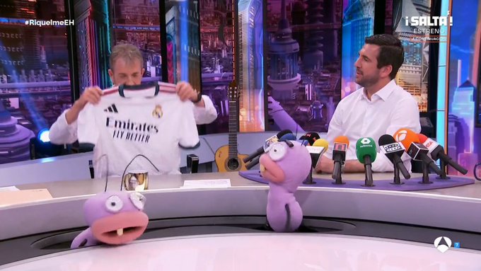 Riquelme promete que si no cumple su promesa de fichar a Haaland, pagará el 100% de la cuota de los 100.000 socios del Real Madrid la próxima temporada.