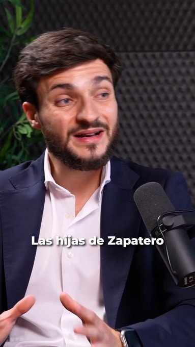 Alejandro Entrambasaguas sobre las hijas de Zapatero: “Recibían pagos de una sociedad en Panamá que tenían su origen en Venezuela para diseñar y ejecutar operaciones de bots en las redes sociales”.
