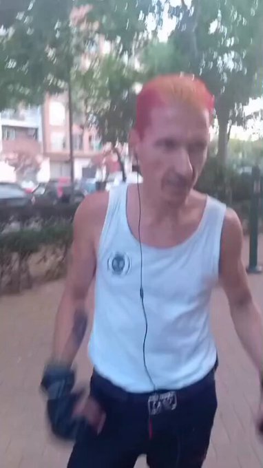 David Evil Escorpion se ofrece a entrenar a Ilia Topuria: "Ilias Tupuria, Puedo enseñarte a vencer, por España".