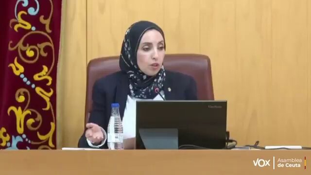 La islamista Hamed al líder de Vox en Ceuta: "Eres un puñetero racіsta (...) usted se calla"