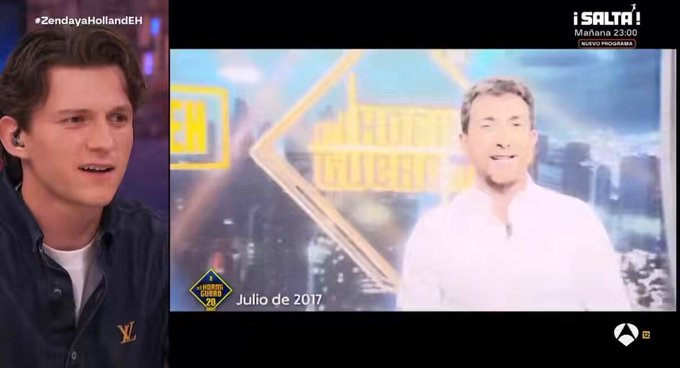 Tom Holland del presente viendo al Tom Holland del pasado.