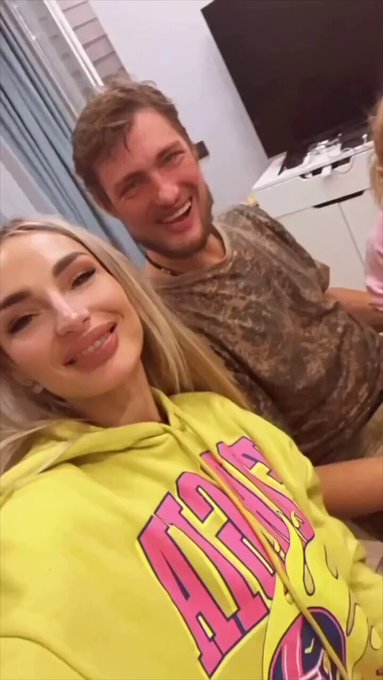 Parecía el novio más feliz del mundo hasta que llegó su suegra y esa felicidad se convirtió en dos.