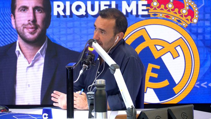 Riquelme se pasa por Tiempo de Juego a decir cuál es su proyecto para el Real Madrid, y Florentino responde con este meme...