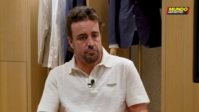 Fernando Alonso manda un mensaje a todos los que catalogáis a un piloto SOLO por su palmarés: "Verstappen es el mejor piloto que hay en la parrilla y este año va a quedar 5º o 6º en el Mundial".