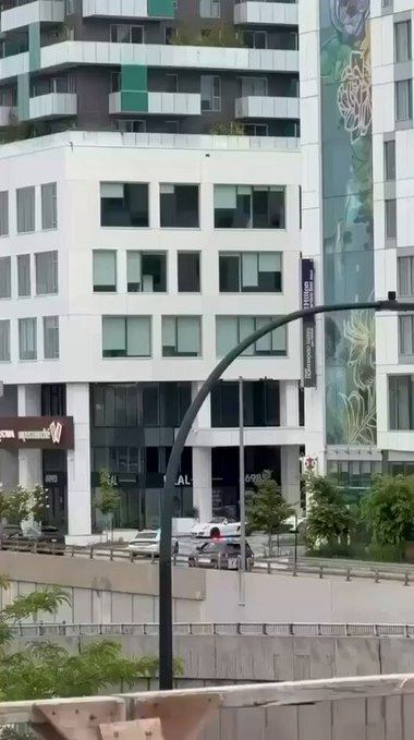 Durante un tiroteo en montreal, una policía confunde a un civil con el tirador y le dispara en la cara.