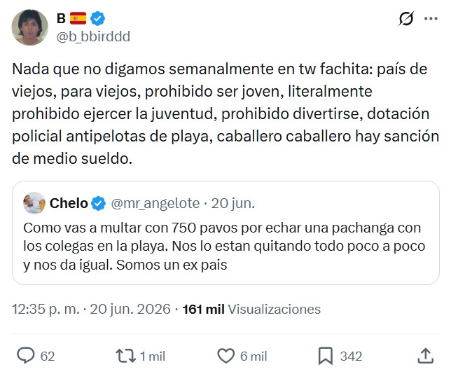 Prohibido jugar al fútbol en las playas de Cádiz. Hasta 750 euros de multa