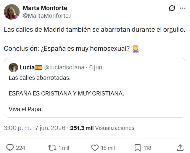 "Las calles abarrotadas. España es cristiana".