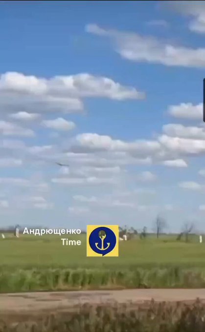 La ventaja tecnológica que suponen los drones con alcances de 100km se entiende con este vídeo.
