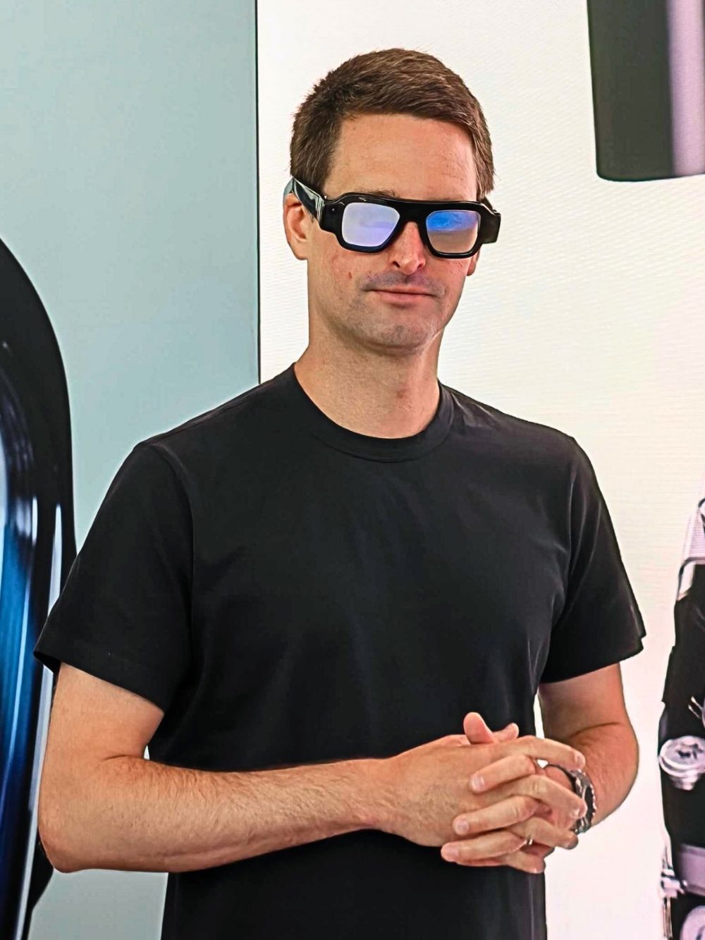 La compañía dueña de Snapchat presentó sus nuevos 'Specs', unas gafas con realidad aumentada e IA que tendrán un precio de US$2.195.