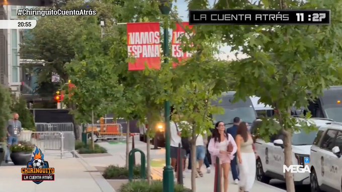 Borja Iglesias tiene problemas para entrar al hotel de la Selección española porque los miembros de seguridad no le reconocen