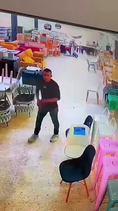 Era su primerito día.