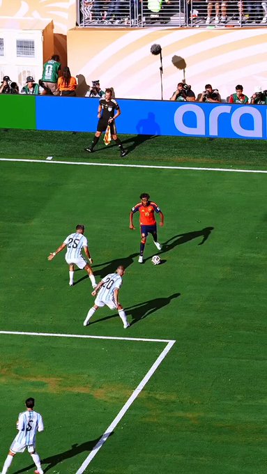 El gol a cámara lenta, desde otro ángulo y con otra banda sonora.