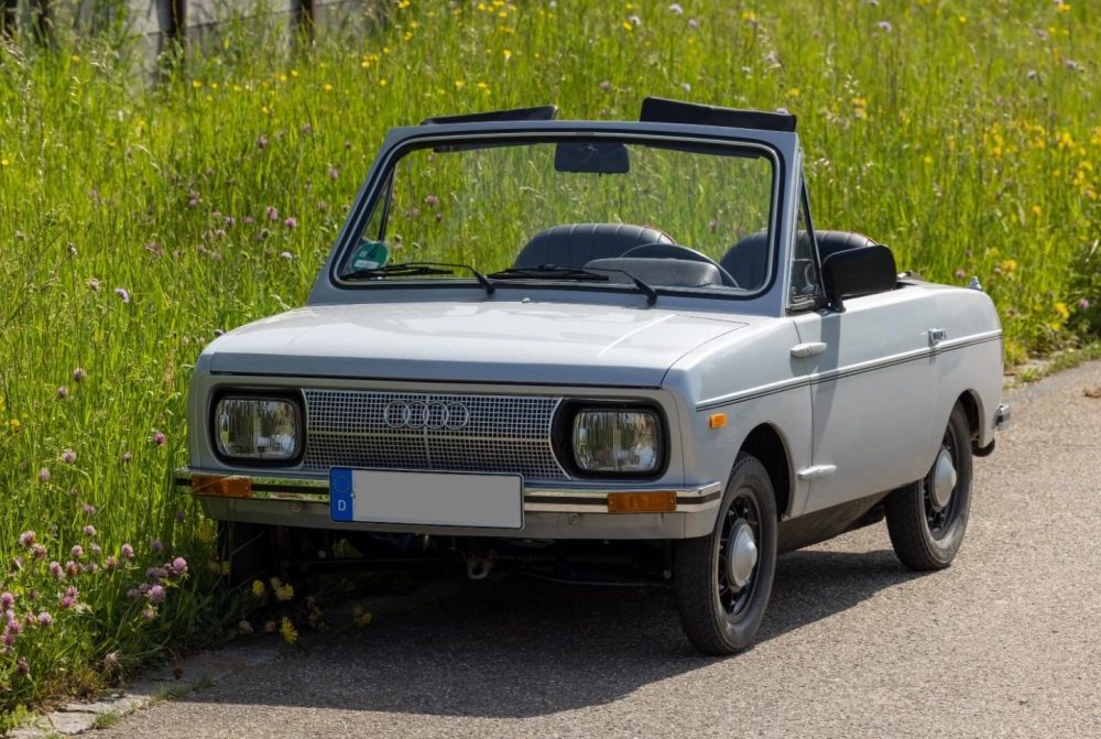 Se vende un Audi X1 Cabrio de 1980.
