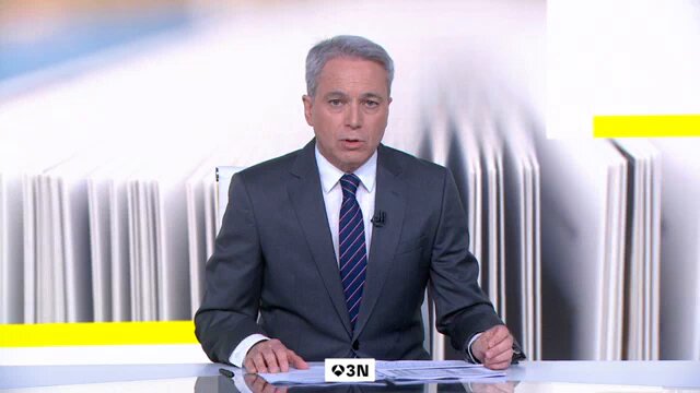 Vicente Vallés: "No podían meter a Laura Borrás en la amnistía, y Moncloa ha decretado indulto para que no entre en prisión. También ha indultado a Juan Fernández, alcalde socialista de Linares, condenado por malversación. Moncloa no ha informado de nada".
