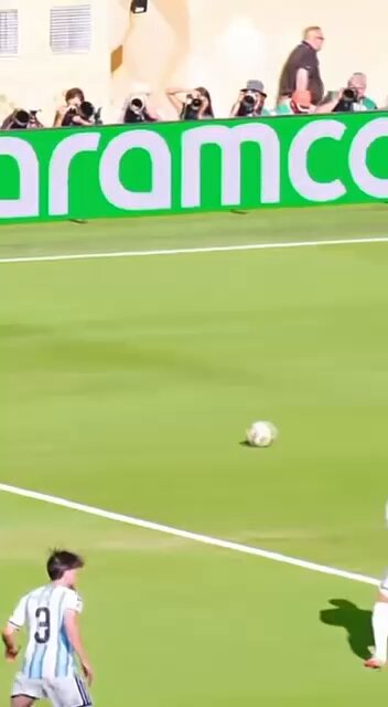 El tercer gol que metió España para poder ganar 1 - 0 a Argentina.