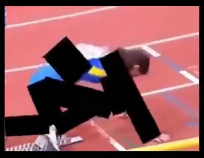 Atletismo femenino tras las nuevas "recomendaciones" a los cámaras.