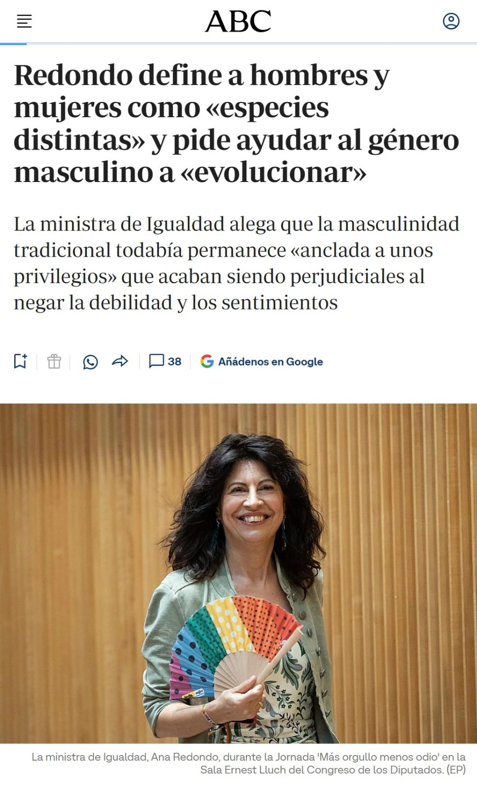 Claro que somos especies distintas. Ella concretamente es un congrio.