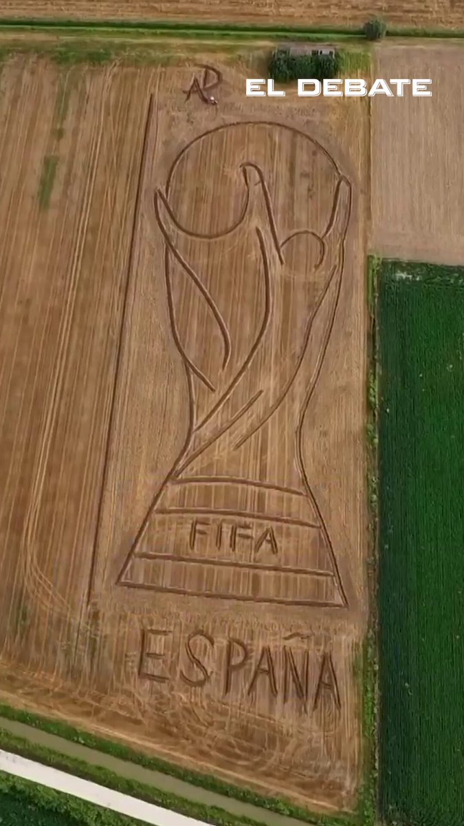 Italia rinde homenaje a España con una Copa del Mundo de 30.000 metros cuadrados.