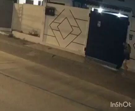 Qué poca empatía por este pobre ladrón minusválido...