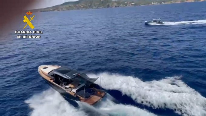 Alguien tuvo la maravillosa idea de robar un yate de 1 millón de euros en el puerto del Sóller pensando que no le pillarían...
