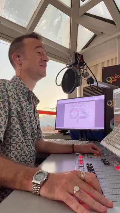 La magia de la radio.