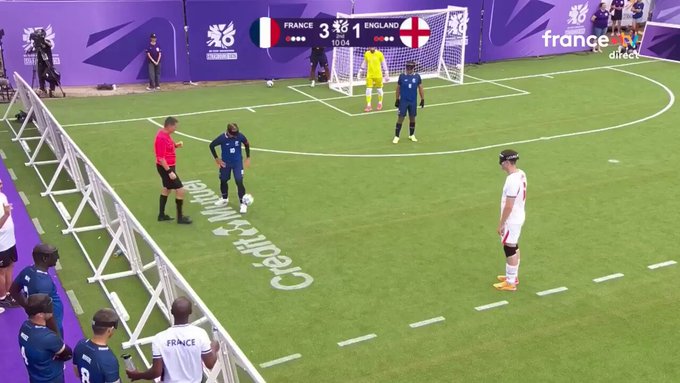 Ciego Armando Maradona.