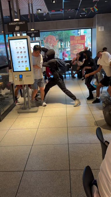 Esto ha pasado en un McDonald’s en Nueva York.