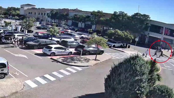 Detenido un hombre por arrastrar con su coche a la dependienta de una perfumería tras un robo en Mallorca