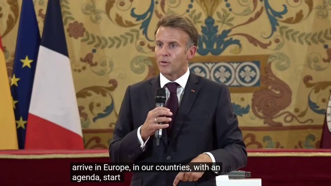 Macron: “El Brexit es la mayor mentira de los últimos 30 años".