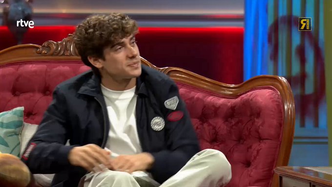 "Tengo prohibido acabar, el entrenador me prohibidas las pаjаs antes de las carreras porque me baja la testosterona y la necesito para correr".