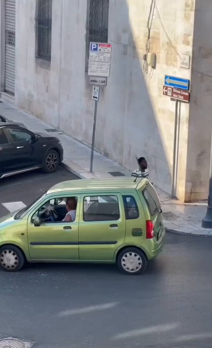 Vecinos colegas que colaboran el la pacificación del barrio.