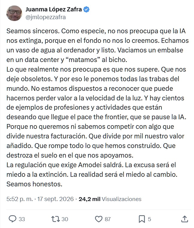 "Como especie, no nos preocupa que la IA nos extinga, porque en el fondo no nos lo creemos. Echamos un vaso de agua al ordenador y listo."