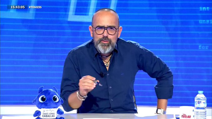 Lo del PSOE tratando de colar que es una temeridad meter un spray pimienta en el congreso cuando está excluido en el reglamento expresamente, es un ladrillo más en la torre de su cinismo.